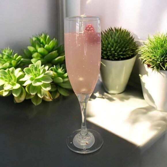 Hand Crafted Champagne Flute Candles - Picture 5 of 7